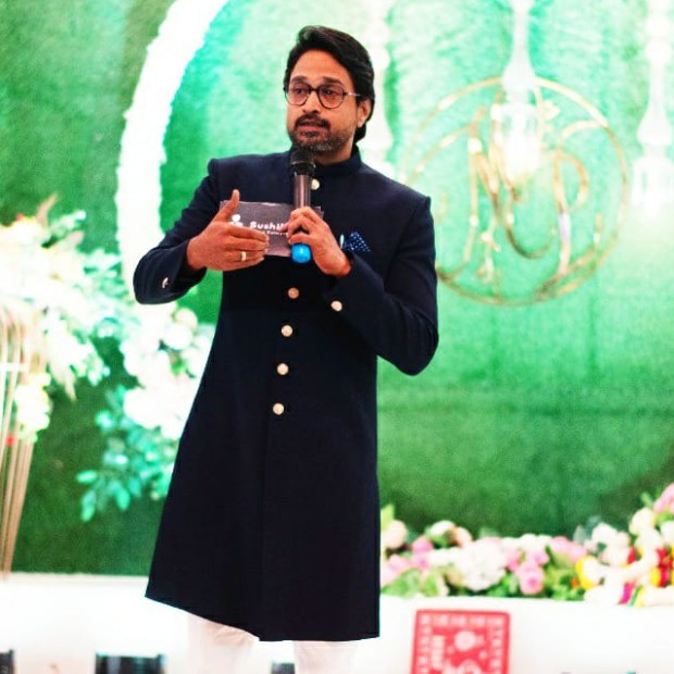 Best_Wedding_Anchor_in_Mumba_Nashik_Pune_Jaipur_Udaipur